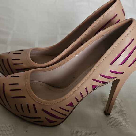 Beige and Purple Heels by BCBGeneration - Picture 6 of 16
